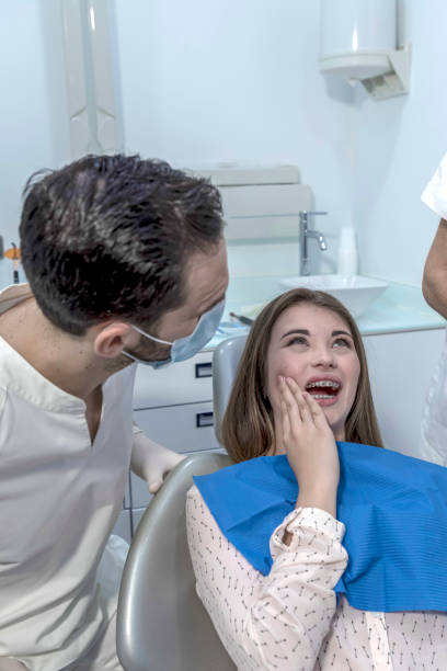 Best Walk-In Emergency Dentist in Lake Ridge, VA